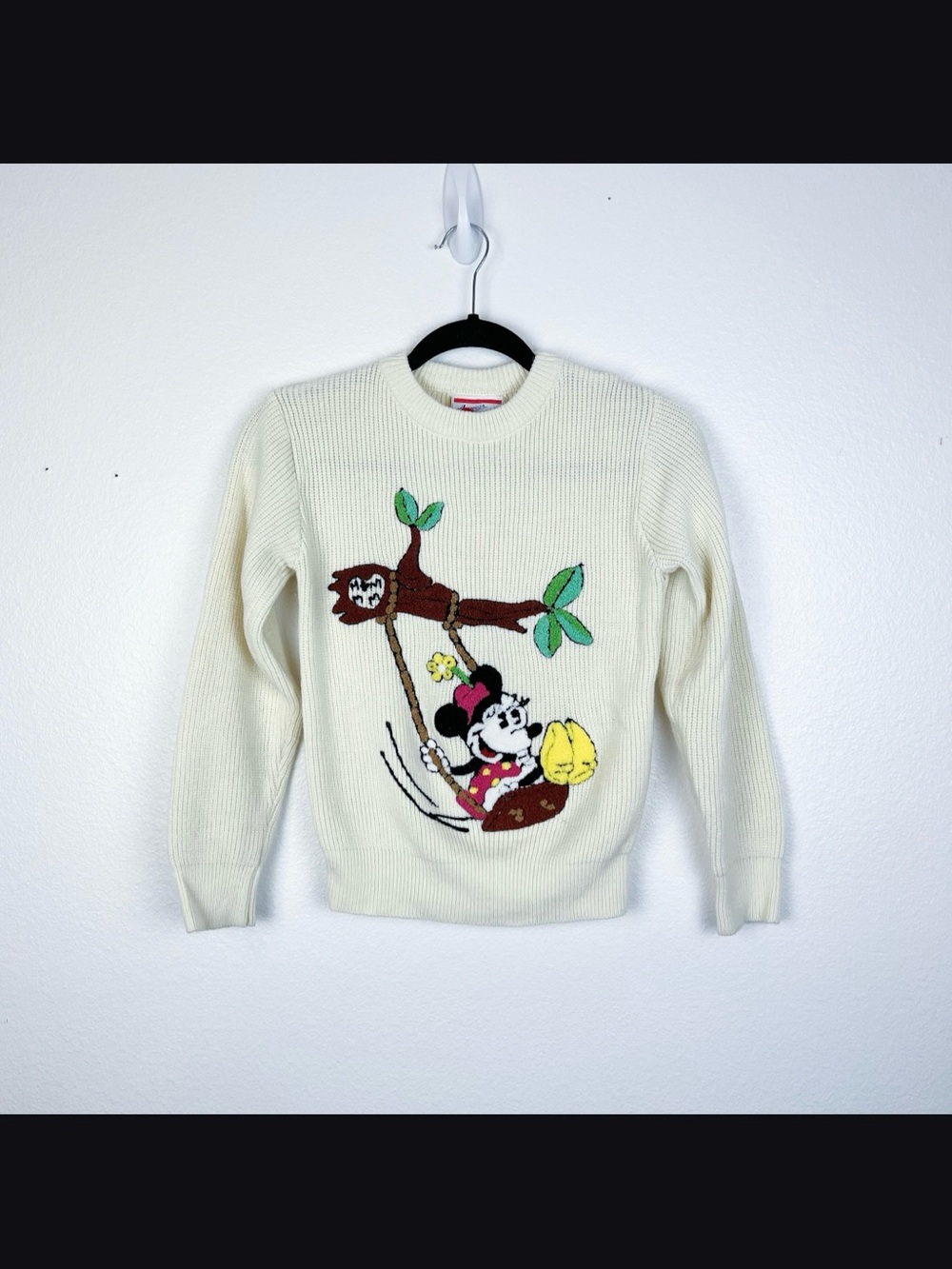 Vintage Disney Minnie Mouse Embroidered Sweater